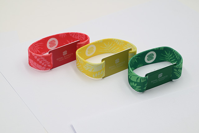 淺談銀行卡的更新換代,我們如何看待滴膠卡 淺談銀行卡的更新換代,我們如何看待滴膠卡