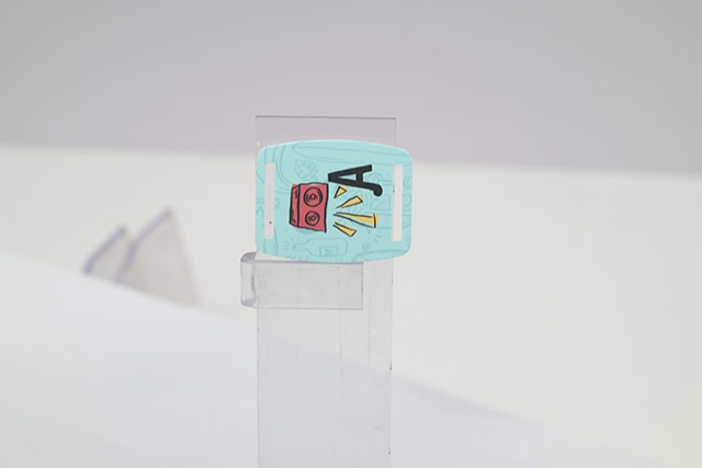 接觸式滴膠卡中4428滴膠卡和4442滴膠卡的區(qū)別 接觸式滴膠卡中4428滴膠卡和4442滴膠卡的區(qū)別