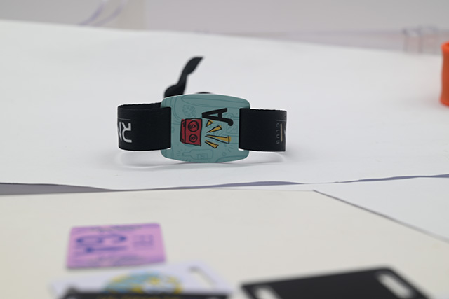 磁條卡與條碼卡的不同之處 磁條卡與條碼卡的不同之處